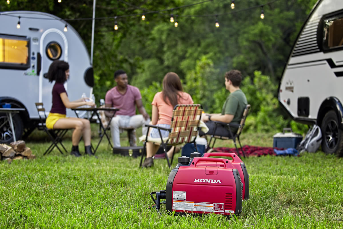 Honda EU2200i Companion 2200 watt 120V inverter generator with CO-MINDER™